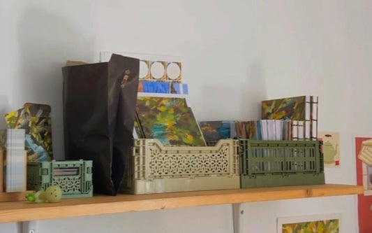 Episode 1 ✨ JRMM : L'étagère de la boutique